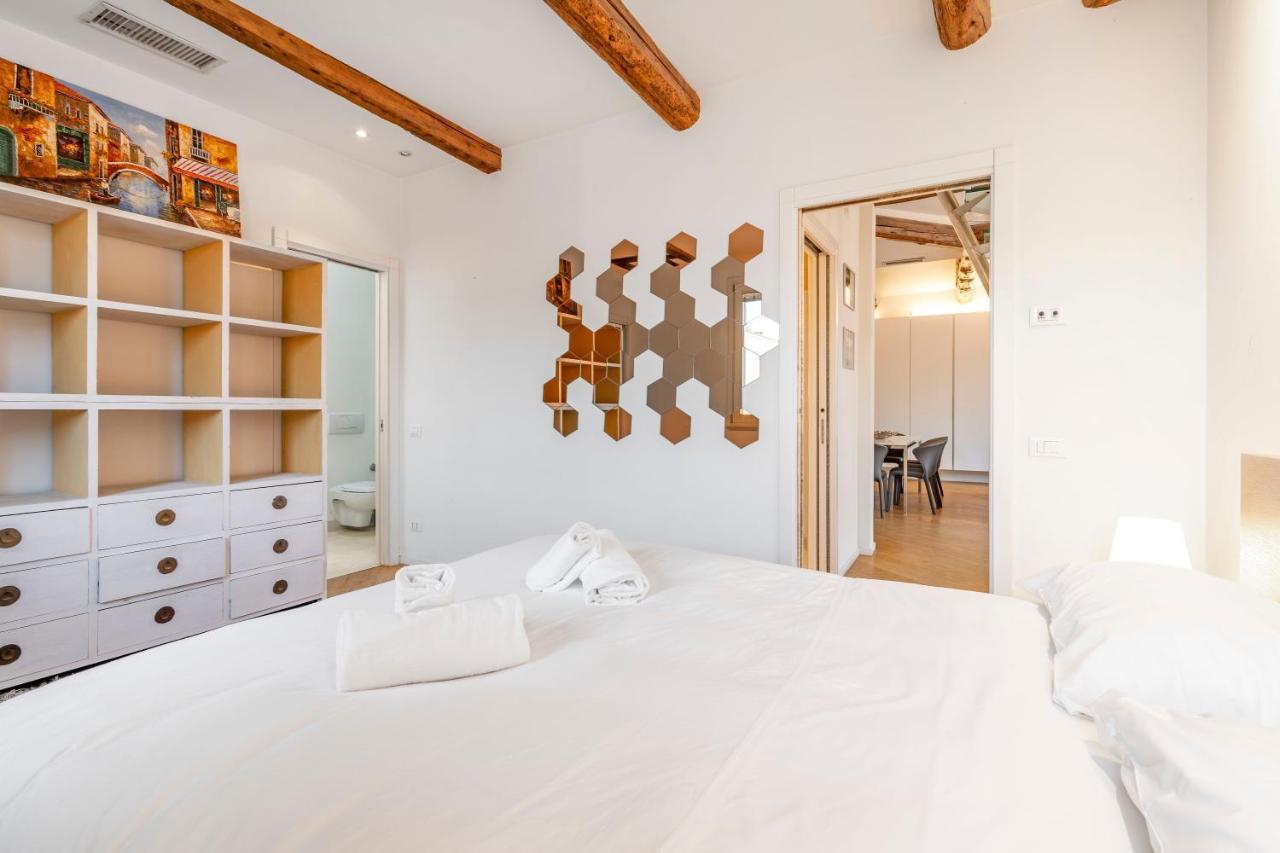 St. Mark Ca' Algi -Apartment With Beautiful Roof Terrace Venetië Buitenkant foto
